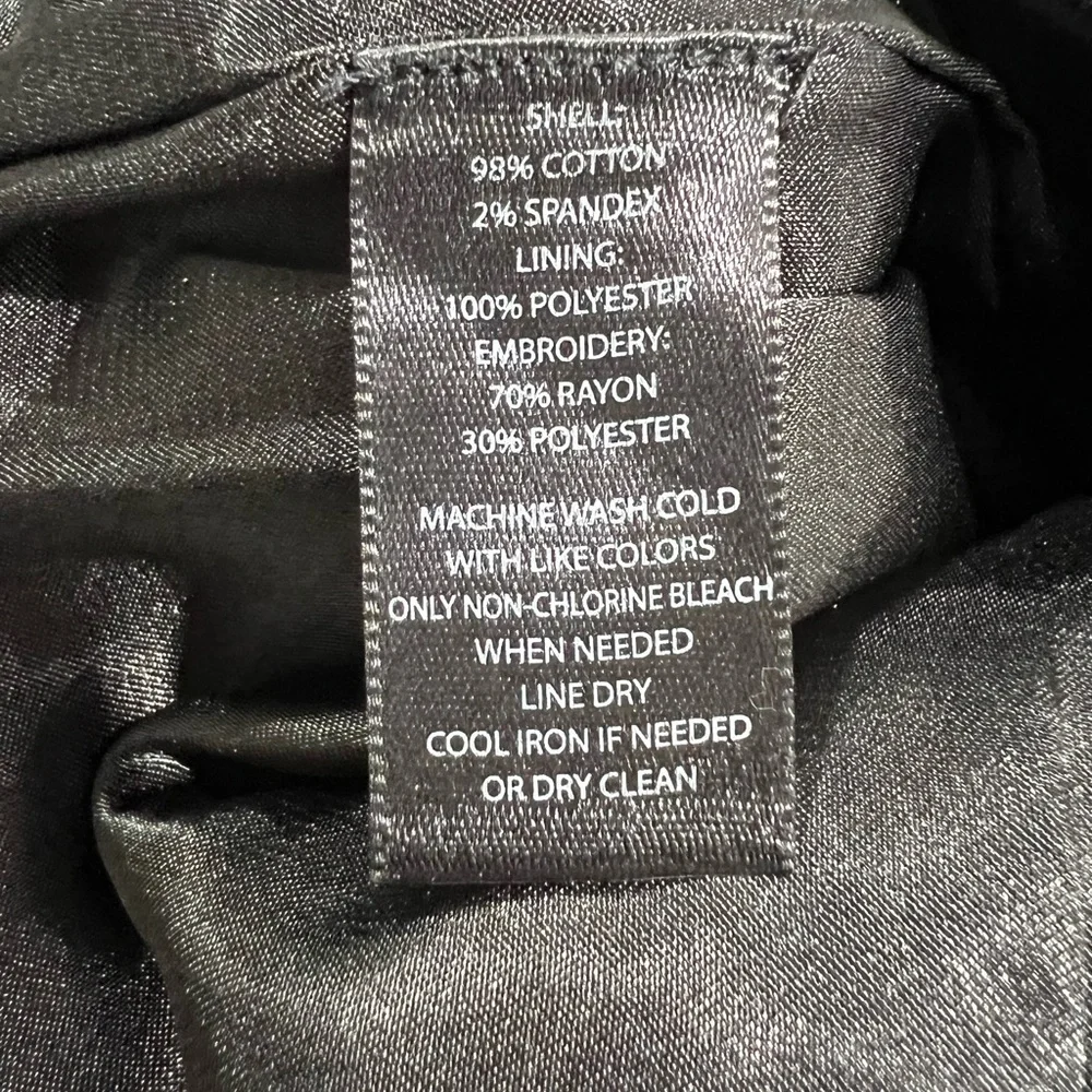 Nwt White House Black Market WHBM Black & White Floral Embroidered Skirt Size 0 - Picture 5 of 5